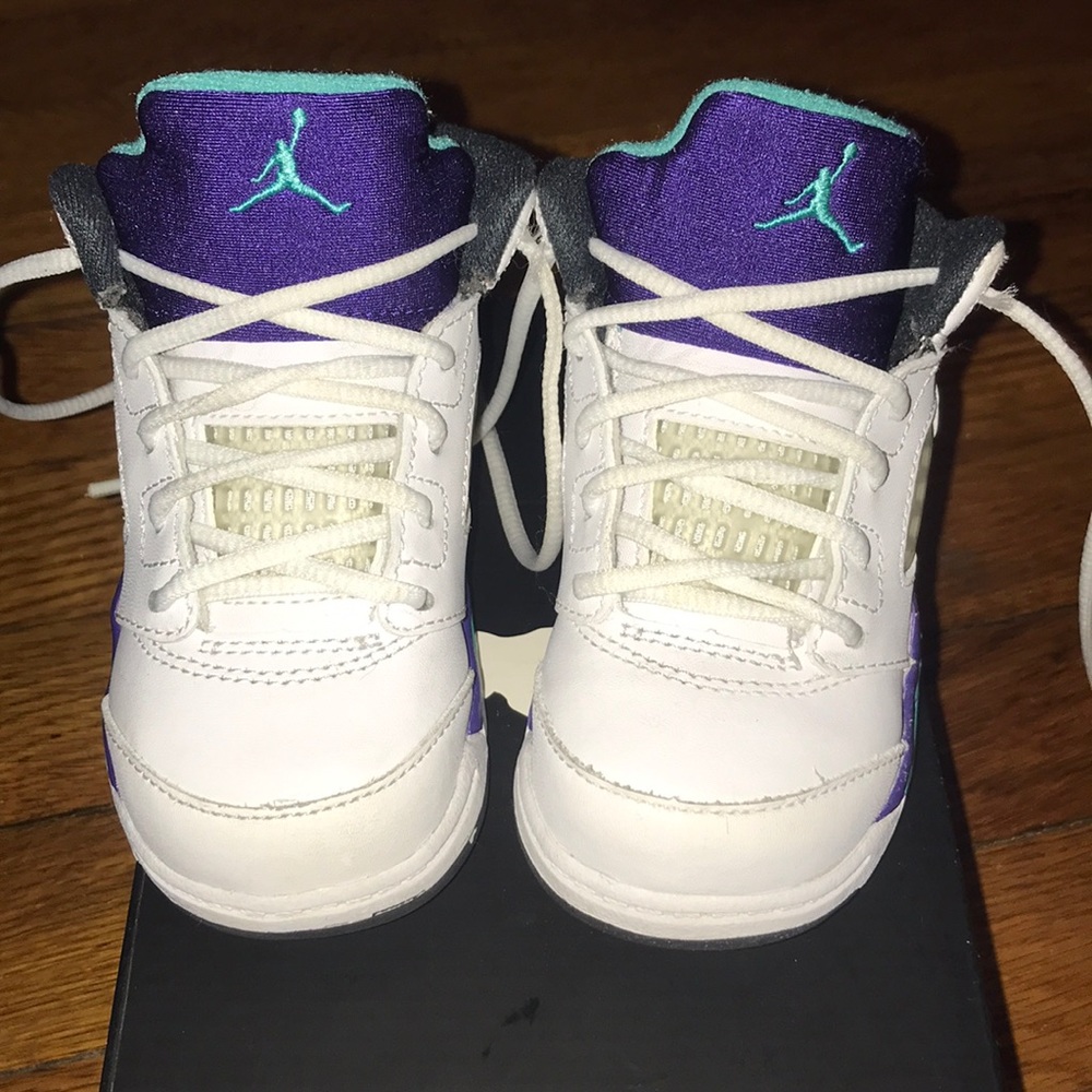 Jordan 5 Retro “Grape”